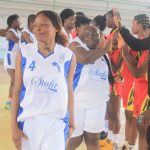 Salutations des équipes dames Etoile Filante vs OBC