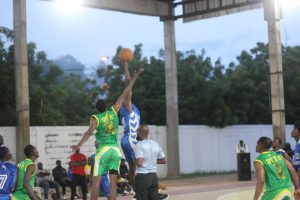 Top départ de la rencontre 