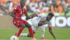 Même si les 20 premières minutes sont à sens unique, la RCI ne se créera aucune occasion franche de but.