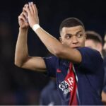 Il va falloir désormais terminer la saison, ce ne sera pas facile dans un tel contexte, sur en dehors le terrain.