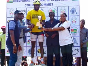 Les routes d'Agoè, Kegue, Tsevie, Hahotoe, Anfoin, Ahepe, Vogan ont accueilli le Championnat National de Cyclisme 2024 au Togo, ce 7 avril 2024. 