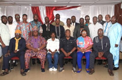 Des échanges de point de vue et une séance de questions-réponses ont clos cette rencontre qui a été suivie d’un point de presse.