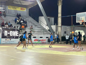 Match 3x3 dames Warriors (Noir) # Sparkle (Bleu)