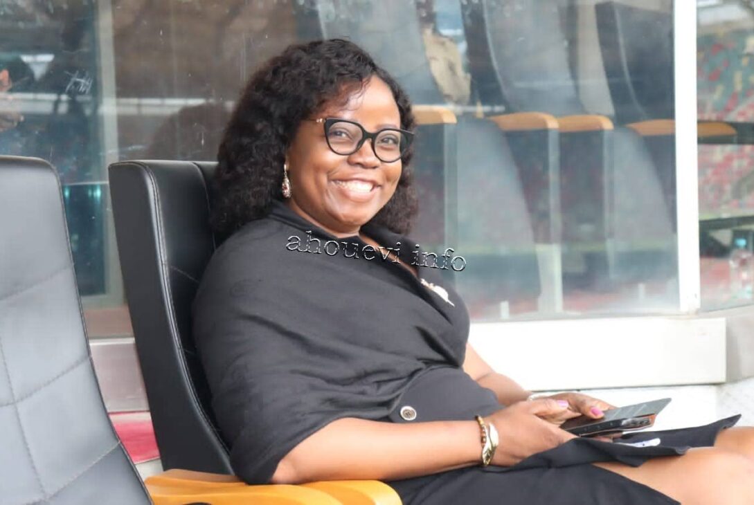 De nouveaux records ont été battus par nos athlètes, dont les records qui étaient restés pendant plus de 40 ou 30 ans, qui n'ont jamais été battus.