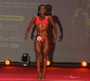 Je pense que dans un futur proche, le bodybuilding féminin ne sera plus un sujet tabou. 