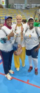 Coach Zarami à droite 