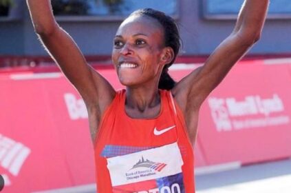 Contrairement aux athlètes, soumis à des contrôles biologiques quasi hebdomadaires, les managers étrangers s'installent à Iten ou Eldoret avec une liberté totale.