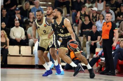 Un duel très attendu entre Mike James (meilleur marqueur de l'histoire et leader de Monaco) et Tornike Shengelia transfuge de la Virtus Bologne et qui porte les Blau grana cette saison.