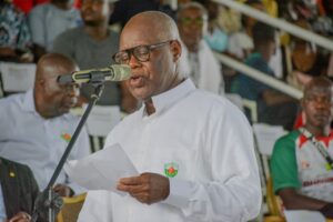 le président de la Fédération Togolaise de Handball, Auguste Dogbo lors de son allocution de bienvenue 
