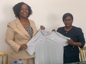 la présidente des opérations africaines de la NBA Clare Akamanzi & la présidente de la FNB-Togo Gina Bayi Adekambi