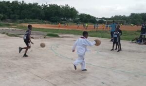 Un atelier de basketball