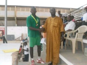 Champion au 1er Championnat National de badminton 2011